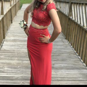 red prom dress